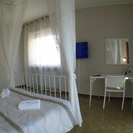 Casanova Hotel Скио Екстериор снимка