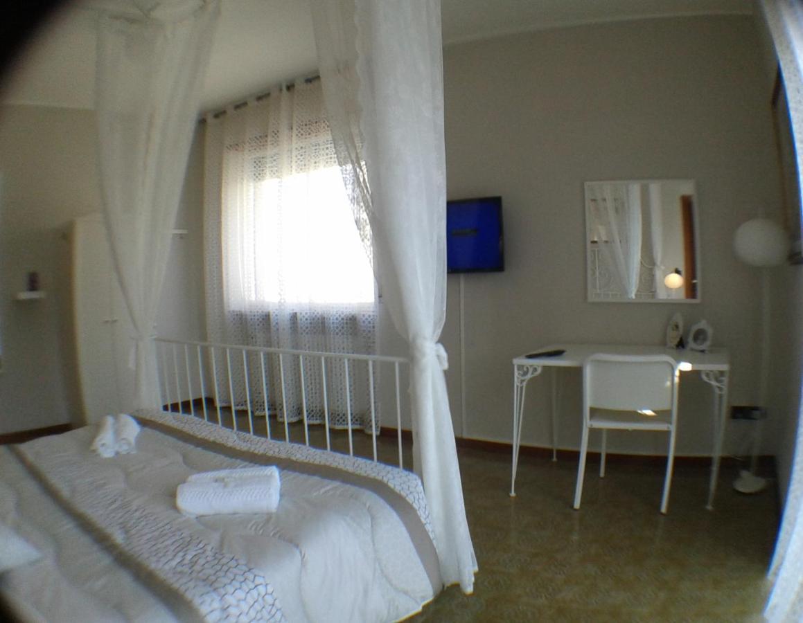 Casanova Hotel Скио Екстериор снимка